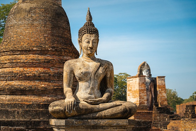 statue thailand buddha