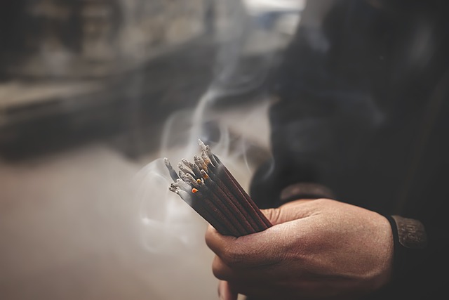 incense smoke buddhist