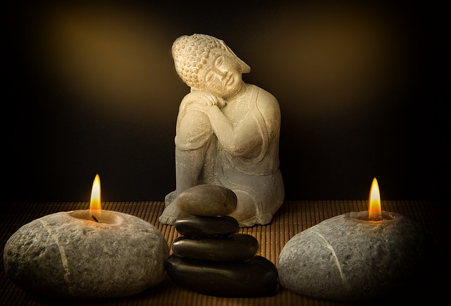 buddha stones candles